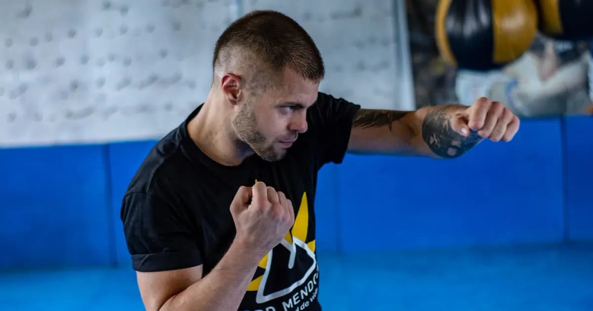 Shadowboxing for complete beginners: what to do in each round